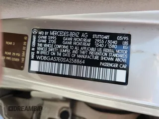 1995 Mercedes-Benz S с VIN WDBGA57E0SA258864, выставлен на аукционе Copart как лот 64513175 с пробегом 110 770 миль миль и Чистый • Clean title. История ставок и продаж доступна на DreamBid. Изображение 12.