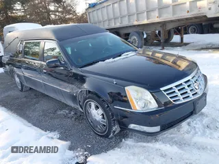2006 Cadillac DTS Professional z VIN 1GEEH06Y76U500435, wystawiony jako IAAI lot #41398531 z przebiegiem 50 205 mil mil oraz . Historia ofert i sprzedaży dostępna na DreamBid. Obrazek 1.