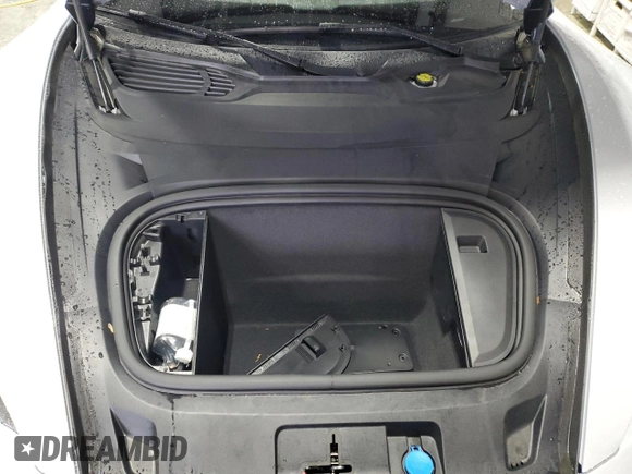 2025 Porsche Taycan with VIN WP0AA2Y12SSA08315, listed as a Copart auction lot 56624715 with 6,910 mi miles and Salvage title. Bid and sale history available at DreamBid. Image 11.