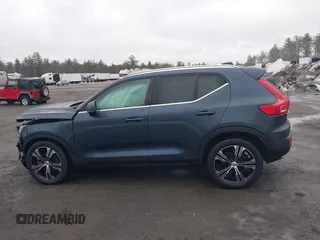 2020 Volvo XC40 Inscription z VIN YV4162UL9L2264634, wystawiony jako IAAI lot #41717331 z przebiegiem 36 243 mil mil oraz . Historia ofert i sprzedaży dostępna na DreamBid. Obrazek 14.