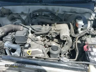 2002 Toyota Tacoma z VIN 5TENL42N52Z035892, wystawiony jako IAAI lot #42294153 z przebiegiem 260 708 mil mil oraz . Historia ofert i sprzedaży dostępna na DreamBid. Obrazek 13.