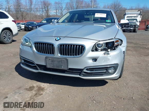 2014 BMW 5 Series 528i xDrive with VIN WBA5A7C58ED617131, listed as a IAAI auction lot 41749651 with 117,954 mi miles and . Bid and sale history available at DreamBid. Image 6.