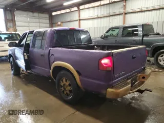 2002 GMC Sonoma SLS with VIN 1GTDT13WX2K204598, listed as a Copart auction lot 84615234 with 163,937 mi miles and Clean Title. Bid and sale history available at carsss.com. Image 2.