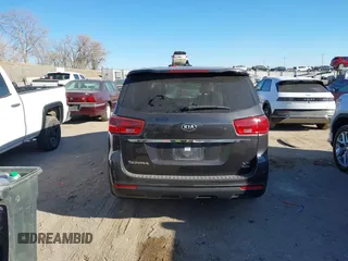 2021 Kia Sedona EX with VIN KNDMB5C19M6671229, listed as a IAAI auction lot 41066675 with 168,393 mi miles. Bid and sale history available at carsss.com. Image 16.