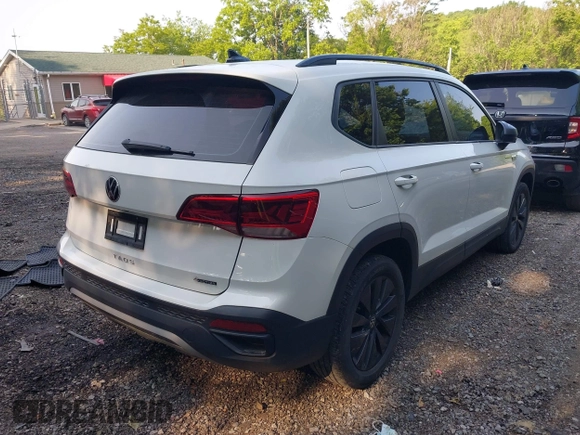 2022 Volkswagen Taos S с VIN 3VVMX7B21NM055390, выставлен на аукционе IAAI как лот 42392357 с пробегом 64 677 миль миль и . История ставок и продаж доступна на DreamBid. Изображение 4.