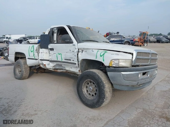 1998 Dodge Ram 1500 with VIN 1B7HF13Z8WJ157375, listed as a IAAI auction lot 36260730 with 296,958 mi miles. Bid and sale history available at carsss.com. Image 1.