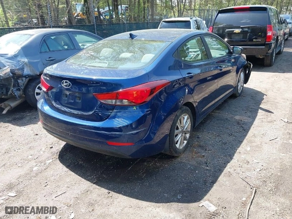 2015 Hyundai Elantra SE with VIN 5NPDH4AE4FH630370, listed as a IAAI auction lot 41983096 with 83,800 mi miles. Bid and sale history available at carsss.com. Image 4.