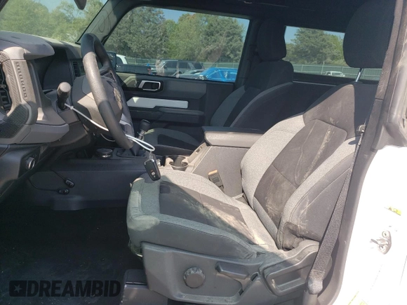 2022 Ford Bronco with VIN 1FMDE5AH1NLB73967, listed as a Copart auction lot 53656255 with 31,508 mi miles and Clean title. Bid and sale history available at DreamBid. Image 7.