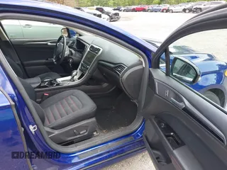 2016 Ford Fusion SE with VIN 3FA6P0T95GR190040, listed as a IAAI auction lot 42545670 with 151,845 mi miles and . Bid and sale history available at DreamBid. Image 5.