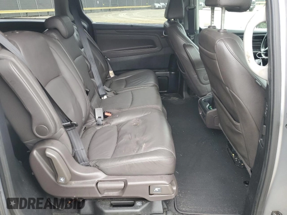 2018 Honda Odyssey EX-L z VIN 5FNRL6H73JB095501, wystawiony jako Copart lot #71940884 z przebiegiem 81 319 mil mil oraz Szkoda całkowita • Salvage title. Historia ofert i sprzedaży dostępna na DreamBid. Obrazek 11.
