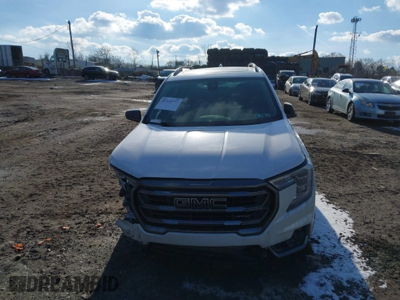 2022 GMC Terrain AT4 z VIN 3GKALYEV1NL156867, wystawiony jako IAAI lot #41339310 z przebiegiem 42 696 mil mil oraz . Historia ofert i sprzedaży dostępna na DreamBid. Obrazek 12.