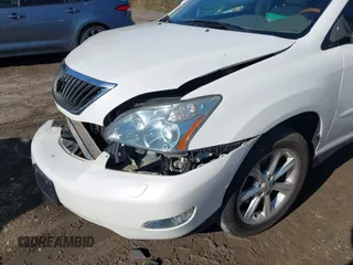 2008 Lexus RX 350 z VIN 2T2HK31U78C075940, wystawiony jako IAAI lot #41977323 z przebiegiem 103 891 mil mil oraz . Historia ofert i sprzedaży dostępna na DreamBid. Obrazek 20.