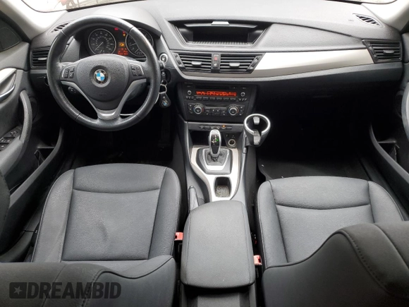 2014 BMW X1 xDrive28i with VIN WBAVL1C56EVY18897, listed as a Copart auction lot 47268615 with 270,512 mi miles and Clean Title. Bid and sale history available at carsss.com. Image 8.