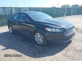 2016 Ford Fusion SE z VIN 3FA6P0H78GR174566, wystawiony jako IAAI lot #42588483 z przebiegiem 156 261 mil mil oraz . Historia ofert i sprzedaży dostępna na DreamBid. Obrazek 1.