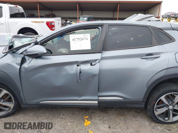 2019 Hyundai Kona Limited with VIN KM8K33A53KU246138, listed as a IAAI auction lot 41752674 with 154,670 mi miles. Bid and sale history available at carsss.com. Image 14.