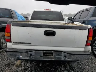2002 Chevrolet Silverado 1500HD LS z VIN 1GCGC13U22F171228, wystawiony jako Copart lot #78829784 z przebiegiem 171 245 mil mil oraz Szkoda całkowita • Salvage title. Historia ofert i sprzedaży dostępna na DreamBid. Obrazek 6.