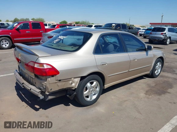 2000 Honda Accord EX с VIN 1HGCG1656YA029169, выставлен на аукционе IAAI как лот 42532680 с пробегом 164 850 миль миль и . История ставок и продаж доступна на DreamBid. Изображение 4.