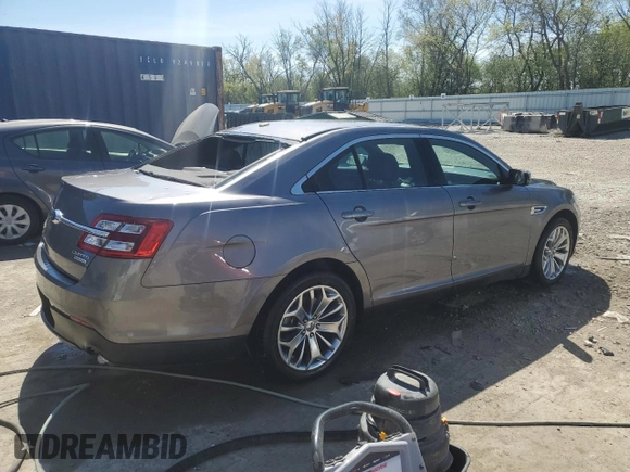 2013 Ford Taurus Limited z VIN 1FAHP2F81DG210357, wystawiony jako Copart lot #56235805 z przebiegiem 81 656 mil mil oraz Nie do naprawy • Non repairable. Historia ofert i sprzedaży dostępna na DreamBid. Obrazek 3.