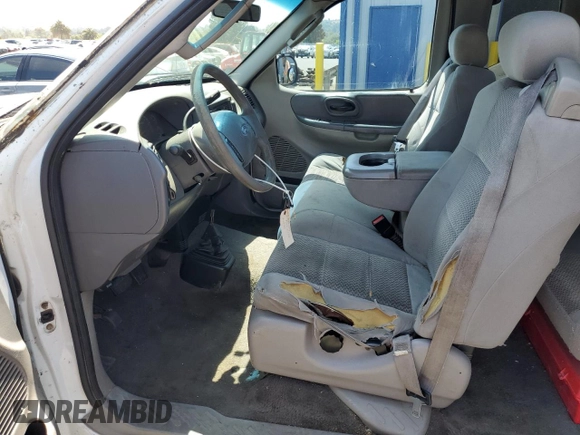 2003 Ford F-150 XL с VIN 1FTRX18WX3NB04083, выставлен на аукционе Copart как лот 58853655 с пробегом Не указан миль и Чистый • Clean title. История ставок и продаж доступна на DreamBid. Изображение 7.