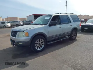 2006 Ford Expedition Special Service z VIN 1FMFU15506LA14718, wystawiony jako IAAI lot #41838659 z przebiegiem 117 497 mil mil oraz . Historia ofert i sprzedaży dostępna na DreamBid. Obrazek 2.