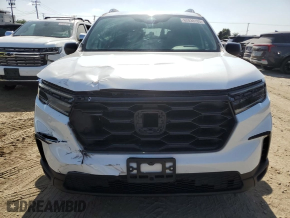 2023 Honda Pilot Sport with VIN 5FNYG2H30PB012041, listed as a Copart auction lot 62038135 with 30,558 mi miles and Salvage title. Bid and sale history available at DreamBid. Image 5.