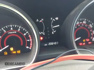 2009 Toyota Highlander z VIN JTEES41A392137445, wystawiony jako IAAI lot #41528613 z przebiegiem 206 431 mil mil oraz . Historia ofert i sprzedaży dostępna na DreamBid. Obrazek 7.