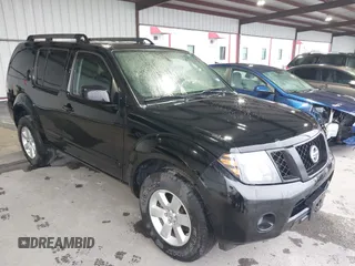 2011 Nissan Pathfinder LE z VIN 5N1AR1NB8BC633188, wystawiony jako IAAI lot #41608356 z przebiegiem 128 377 mil mil oraz . Historia ofert i sprzedaży dostępna na DreamBid. Obrazek 1.
