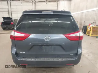 2016 Toyota Sienna XLE with VIN 5TDYK3DC3GS747411, listed as a IAAI auction lot 42289072 with 184,546 mi miles and . Bid and sale history available at DreamBid. Image 17.