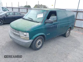 1999 Chevrolet Astro Cargo Van with VIN 1GCDM19W9XB165286, listed as a IAAI auction lot 41813020 with 280,716 mi miles. Bid and sale history available at carsss.com. Image 2.