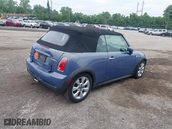 2006 MINI Convertible S z VIN WMWRH33516TL93102, wystawiony jako IAAI lot #42529434 z przebiegiem 123 292 mil mil oraz . Historia ofert i sprzedaży dostępna na DreamBid. Obrazek 4.