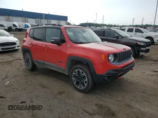 2015 Jeep Renegade Trailhawk with VIN ZACCJBCT5FPB27437, listed as a Copart auction lot 64031865 with 106,479 mi miles and Clean title. Bid and sale history available at DreamBid. Image 4.