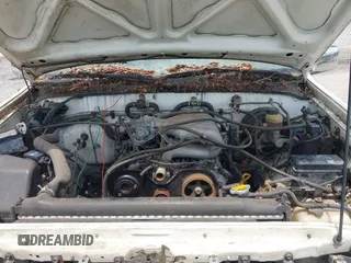 1997 Toyota T100 DX z VIN JT4TN12D9V0033820, wystawiony jako IAAI lot #42251339 z przebiegiem 159 449 mil mil oraz . Historia ofert i sprzedaży dostępna na DreamBid. Obrazek 10.