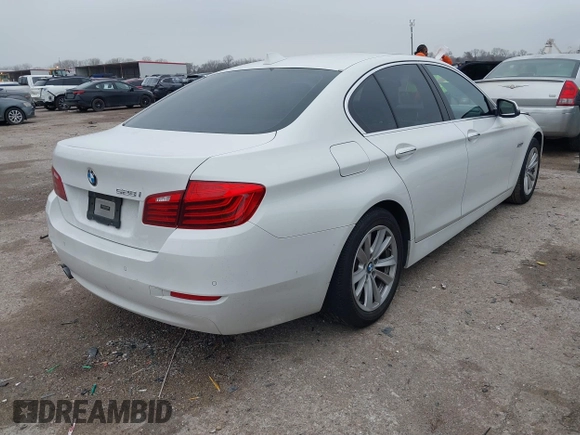 2015 BMW 5 Series 528i with VIN WBA5A5C59FD525158, listed as a IAAI auction lot 41698100 with 155,822 mi miles. Bid and sale history available at carsss.com. Image 4.