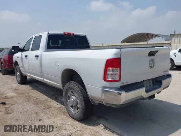 2022 Ram 2500 Tradesman with VIN 3C6UR5HJ0NG125804, listed as a IAAI auction lot 41918930 with 114,232 mi miles. Bid and sale history available at carsss.com. Image 3.