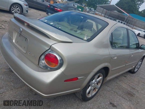 2003 Nissan Maxima SE z VIN JN1DA31D33T510169, wystawiony jako IAAI lot #42339254 z przebiegiem 182 862 mil mil oraz . Historia ofert i sprzedaży dostępna na DreamBid. Obrazek 4.