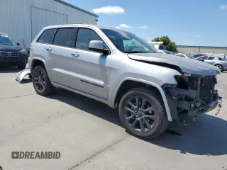 2020 Jeep Grand Cherokee North with VIN 1C4RJFAGXLC379191, listed as a Copart auction lot 54880835 with 42,658 mi miles and Salvage title. Bid and sale history available at DreamBid. Image 4.