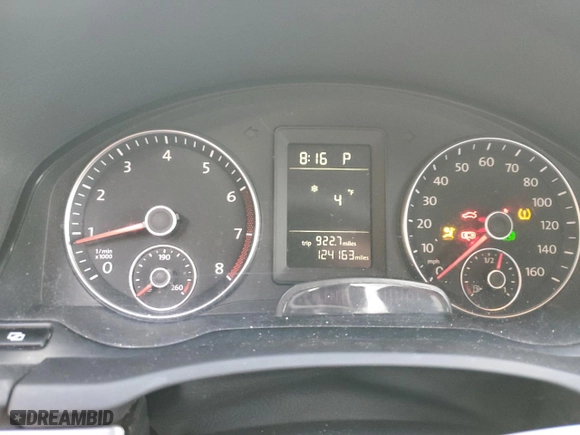 2010 Volkswagen Jetta Sedan Limited with VIN 3VWAZ7AJ5AM130149, listed as a Copart auction lot 45914745 with 124,163 mi miles and Salvage Title. Bid and sale history available at carsss.com. Image 9.