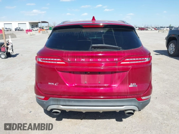 2015 Lincoln MKC with VIN 5LMCJ1A93FUJ30944, listed as a IAAI auction lot 41835261 with 142,324 mi miles. Bid and sale history available at carsss.com. Image 16.