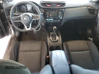 2017 Nissan Rogue SV with VIN KNMAT2MT0HP545193, listed as a Copart auction lot 64095355 with 111,816 mi miles and Salvage title. Bid and sale history available at DreamBid. Image 8.