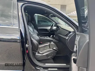 2016 Volvo XC90 T6 R-Design z VIN YV4A22PM2G1093365, wystawiony jako IAAI lot #42237013 z przebiegiem 210 069 mil mil oraz . Historia ofert i sprzedaży dostępna na DreamBid. Obrazek 5.
