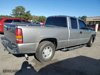 2002 GMC Sierra 1500 SLE with VIN 2GTEC19VX21387844, listed as a Copart auction lot 87108324 with 213,593 mi miles and Salvage Title. Bid and sale history available at carsss.com. Image 3.