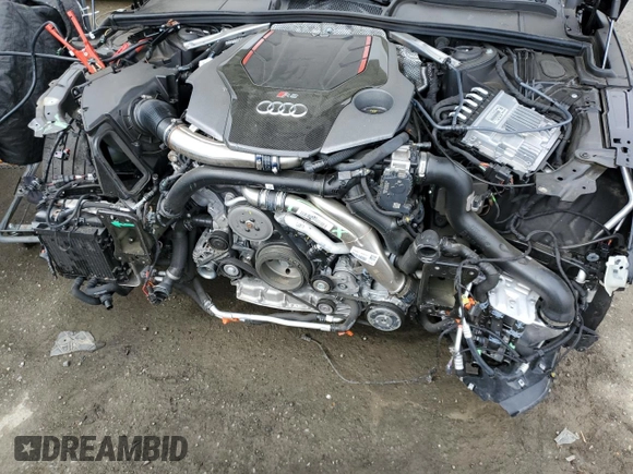 2022 Audi RS 5 Sportback z VIN WUAAWCF53NA902427, wystawiony jako Copart lot #45095014 z przebiegiem 13 104 mil mil oraz . Historia ofert i sprzedaży dostępna na DreamBid. Obrazek 11.