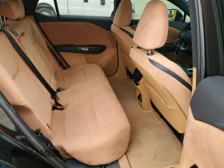 2023 Lexus RZ 450e Premium z VIN JTJAAAAB5PA017837, wystawiony jako Copart lot #62794494 z przebiegiem 4094 mil mil oraz Szkody całkowita. Historia ofert i sprzedaży dostępna na DreamBid. Obrazek 11.