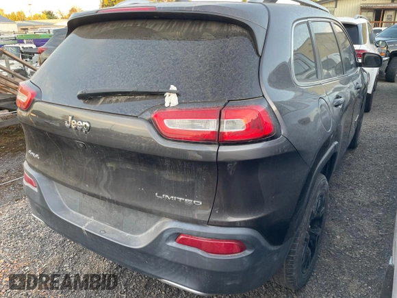 2017 Jeep Cherokee Latitude с VIN 1C4PJLCB4HW508135, выставлен на аукционе Copart как лот 53173835 с пробегом 149 702 миль миль и Чистый • Clean title. История ставок и продаж доступна на DreamBid. Изображение 4.