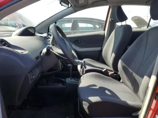 2009 Toyota Yaris with VIN JTDKT903095246576, listed as a Copart auction lot 52150915 with 90,276 mi miles and Salvage Title. Bid and sale history available at DreamBid. Image 7.
