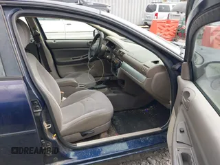 2006 Chrysler Sebring z VIN 1C3AL56T46N168296, wystawiony jako IAAI lot #42199450 z przebiegiem 177 573 mil mil oraz . Historia ofert i sprzedaży dostępna na DreamBid. Obrazek 5.