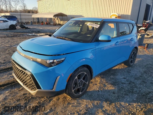 2023 Kia Soul EX with VIN KNDJ33AU5P7214045, listed as a Copart auction lot 45869155 with 66,992 mi miles and Salvage Title. Bid and sale history available at carsss.com. Image 1.