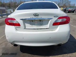 2013 Infiniti M37 with VIN JN1BY1AR3DM600744, listed as a IAAI auction lot 41912310 with 200,014 mi miles. Bid and sale history available at carsss.com. Image 16.
