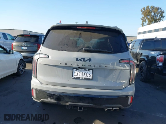 2025 Kia Telluride SX-Prestige X-Line with VIN 5XYP5DGCXSG579857, listed as a IAAI auction lot 42213332 with 4,738 mi miles and . Bid and sale history available at DreamBid. Image 16.