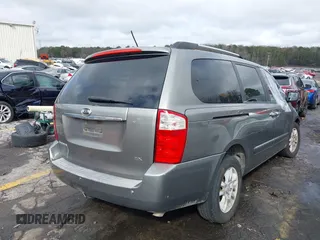 2010 Kia Sedona EX with VIN KNDMH4C33A6342127, listed as a IAAI auction lot 41570657 with 249,395 mi miles. Bid and sale history available at carsss.com. Image 4.